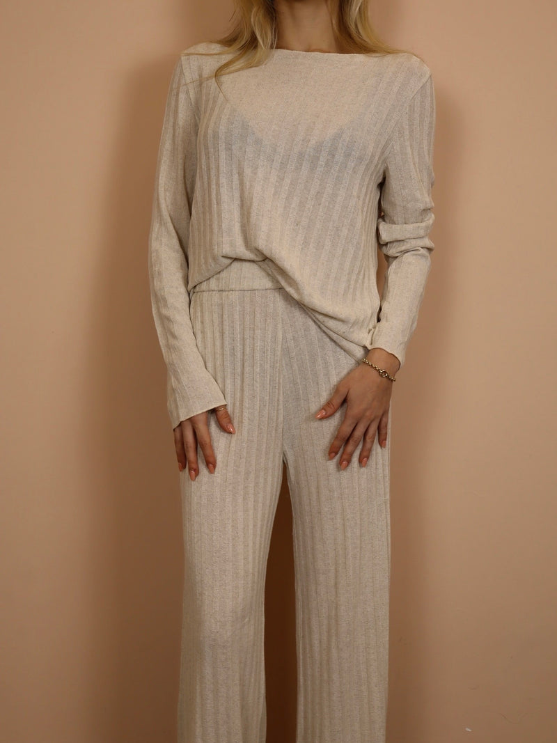 Valia Beige Set