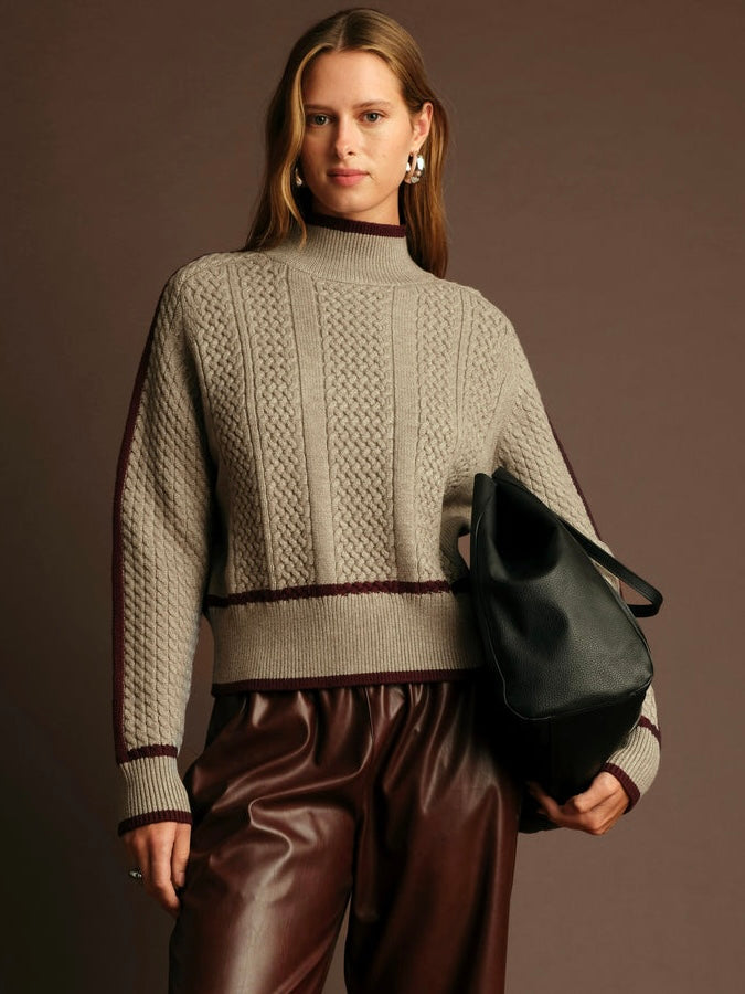 Kevin Turtleneck Wine Sweater