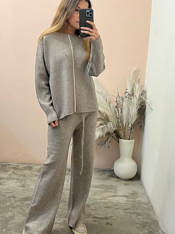 Lilia Mocha Set